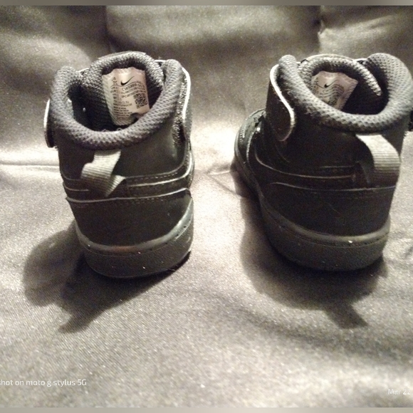 Black Nike Toddlers Size 7C Boys/Girls - Picture 5 of 7